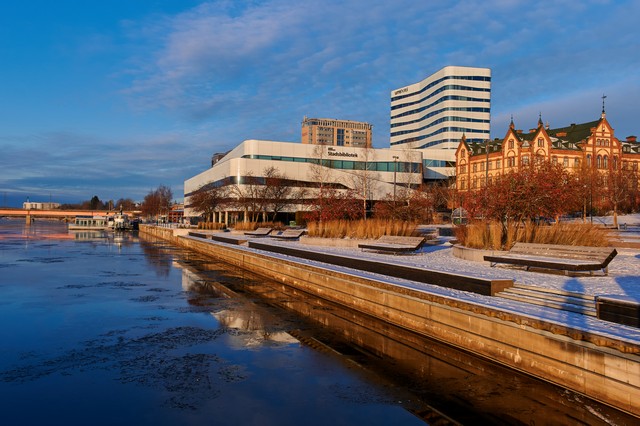 NikonZ DX 16-50mm f2.8_22w.jpg