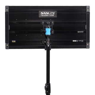 PavoSlim 120B, LED Panel