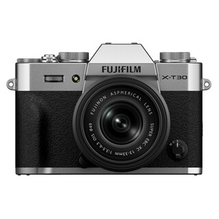 X-T30 III kamerahus - Silver + Fujinon XC 13-33mm f/3,5-6,3 OIS