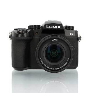 Lumix G97 kamerahus + Vario 12-60mm f/3,5-5,6 (begagnad)