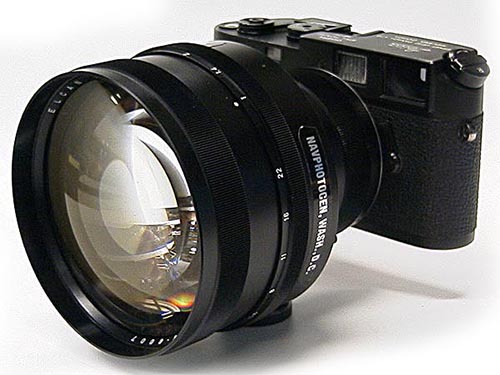 Leica 90mm f1 b.jpg