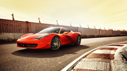 ferrari-_0_1.jpg
