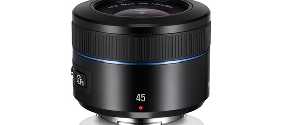 samsung-nx-45-f1-8_0.jpg